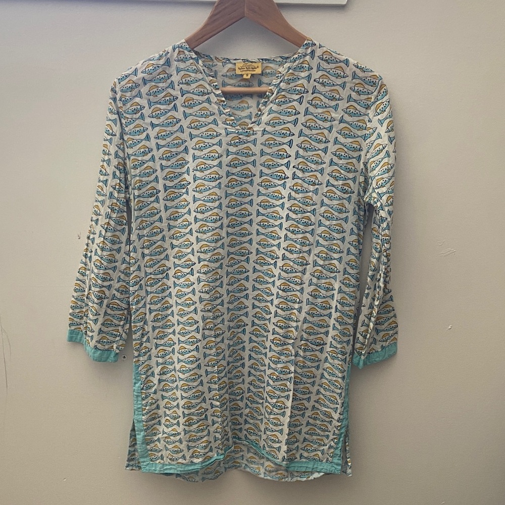 Roberta Freymann Light Blue/yellow Fish-Print Women’s  Top